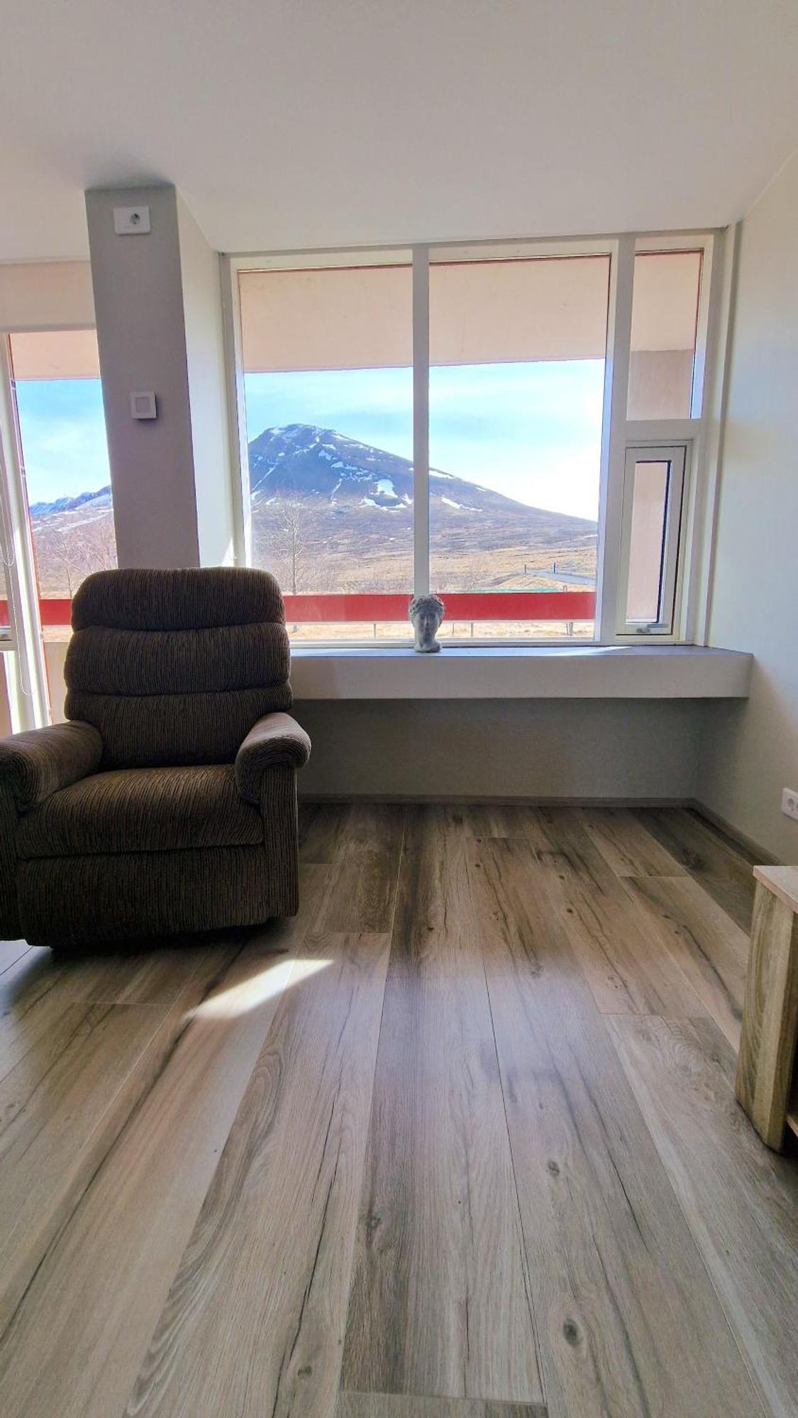 בלונדואוס Hunavellir Guesthouse מראה חיצוני תמונה